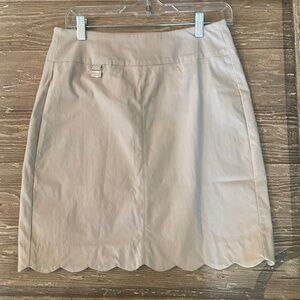 Scallop Hem Slim Stretch Khaki Skirt, size 6